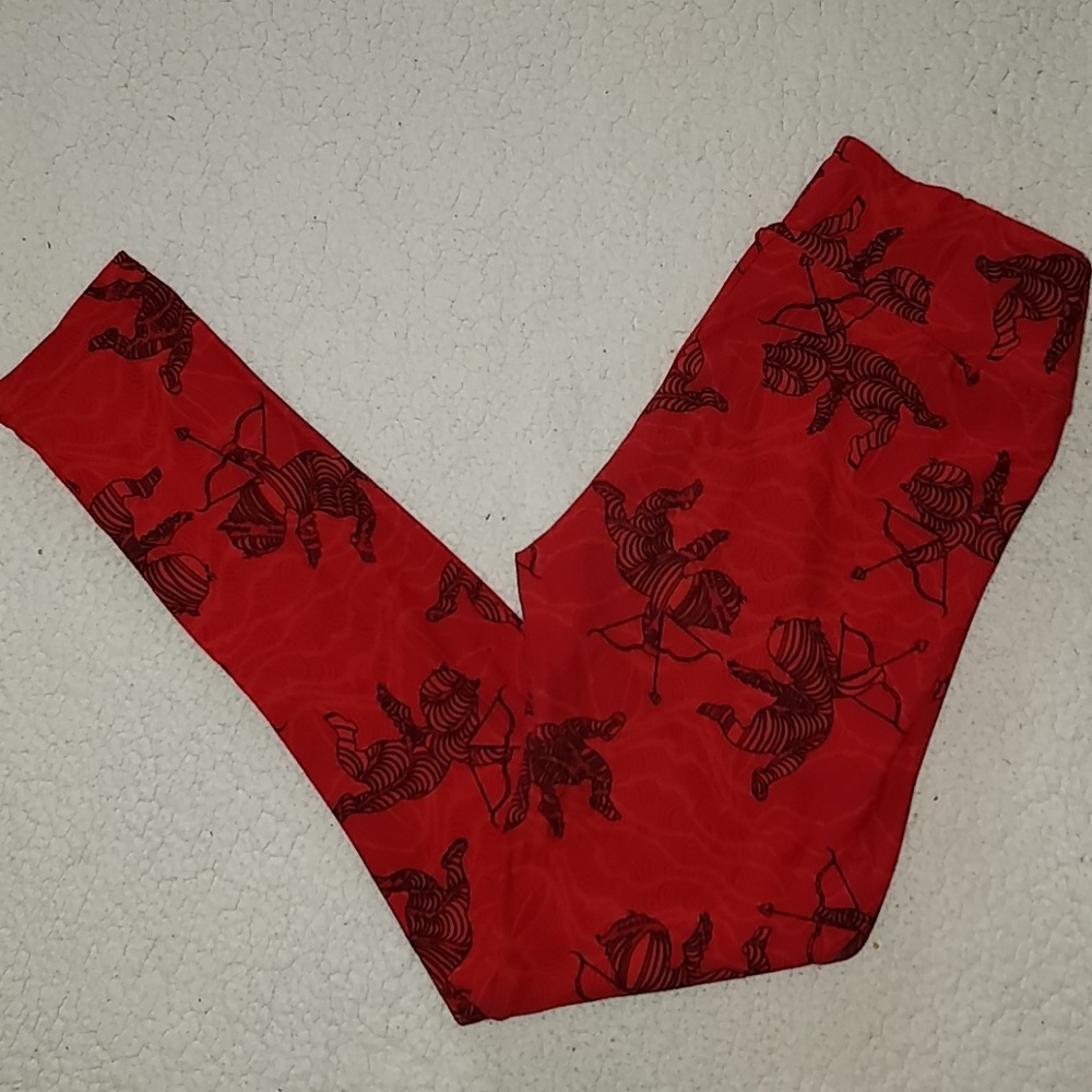 LuLaRoe Cupid Print Leggings
